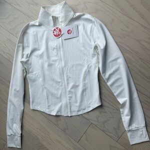 Tanming White Zip-Front Long Sleeve Jacket with Tag
